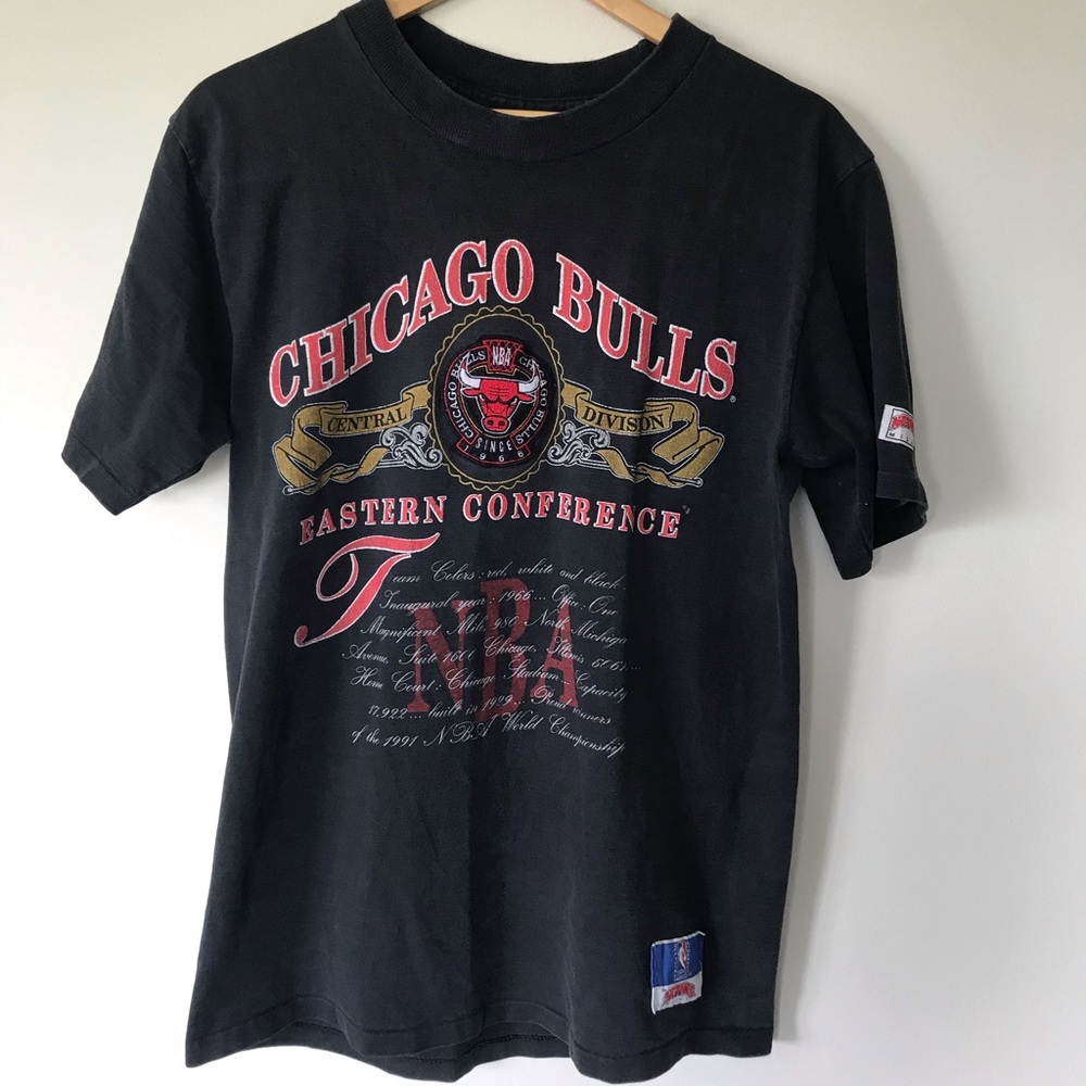 Vintage Chicago Bulls Black Tee